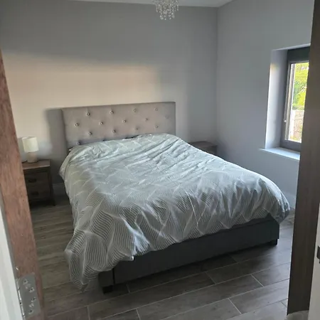 Blue House, Prázdninový dům *