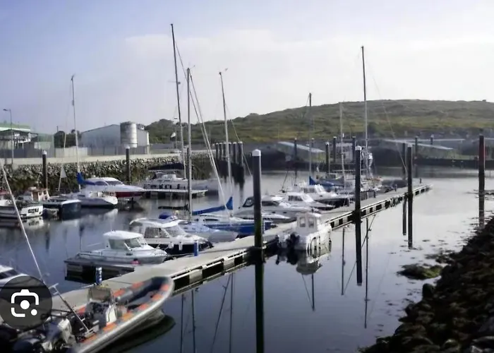 Blue House, קרארו